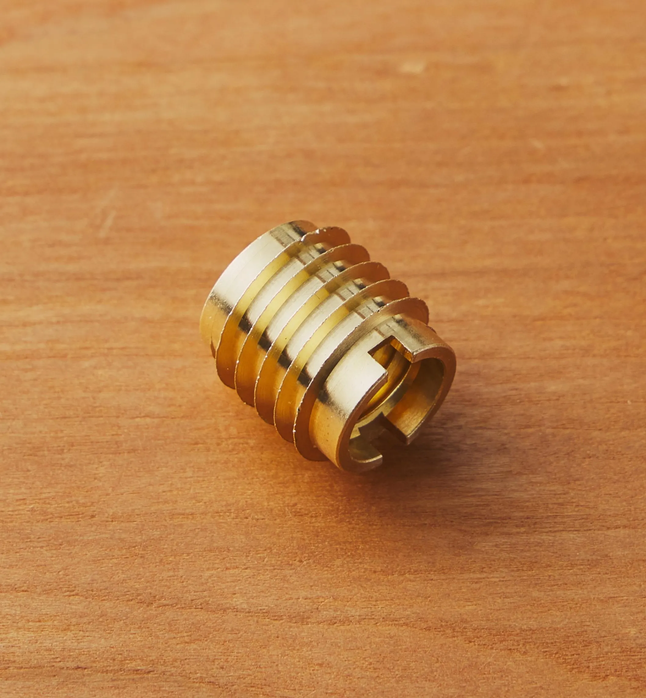 3/8-16 Brass Knife-Edge Insert Nut