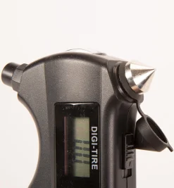 0 To 150 Psi Digital Tire-Pressure Gauge