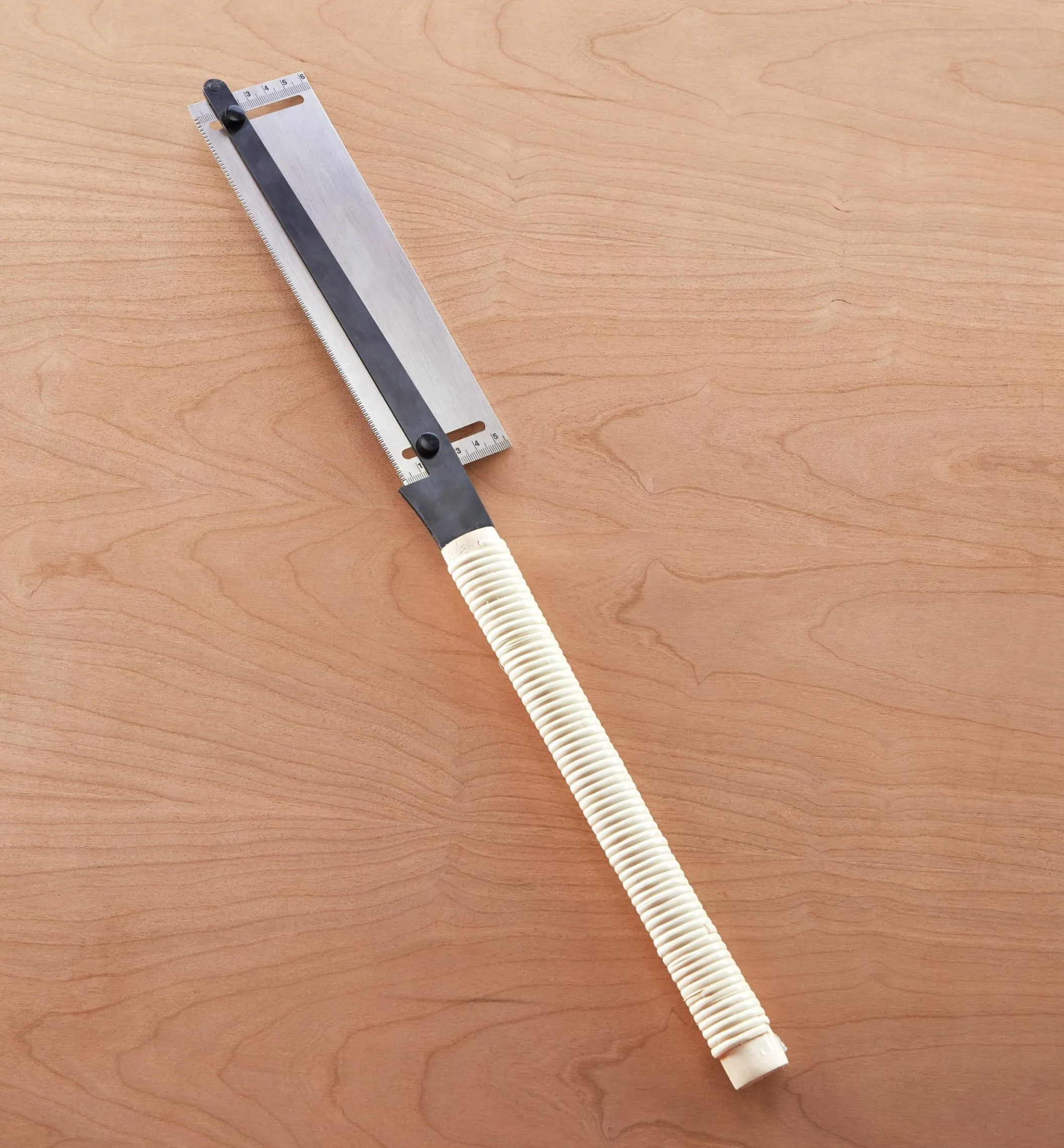 Adjustable-Depth Dozuki