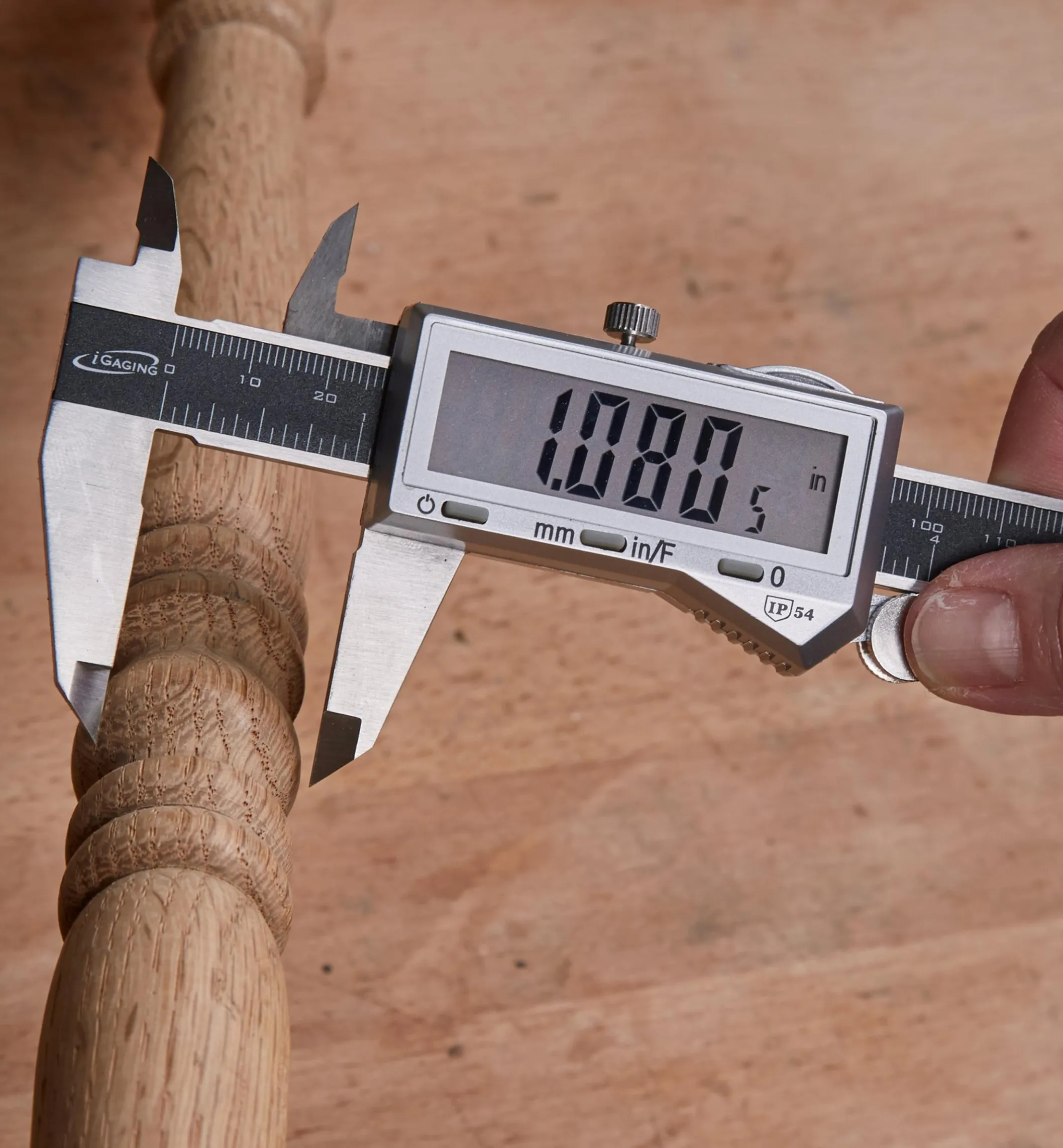 Blindman's Fractional Electronic Caliper