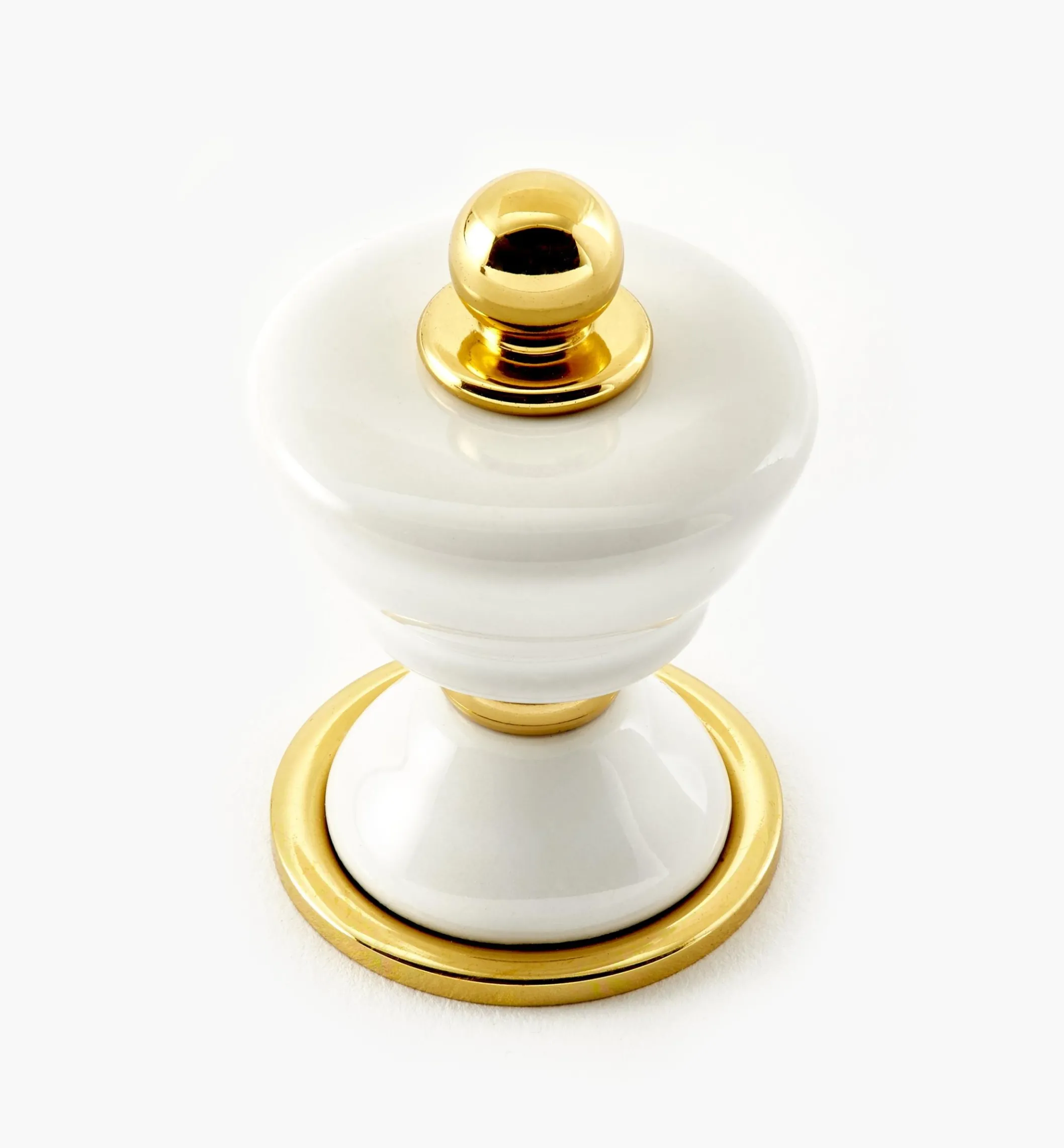 Brainerd Ceramic Alexandria Knobs