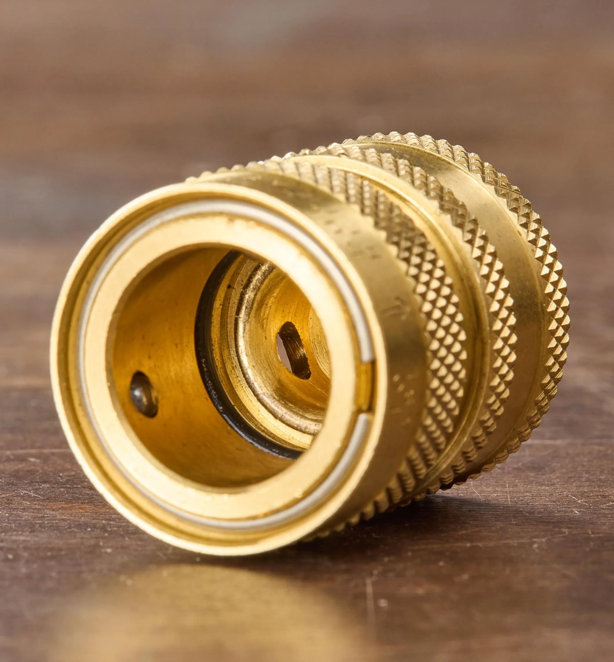 Brass Female Hose-End Water-Stop Coupler