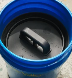 Bucket Lid Insert