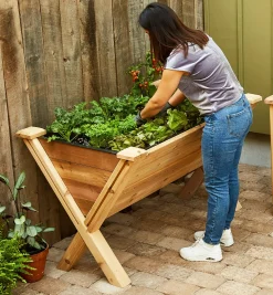 Cedar Wedge Planter
