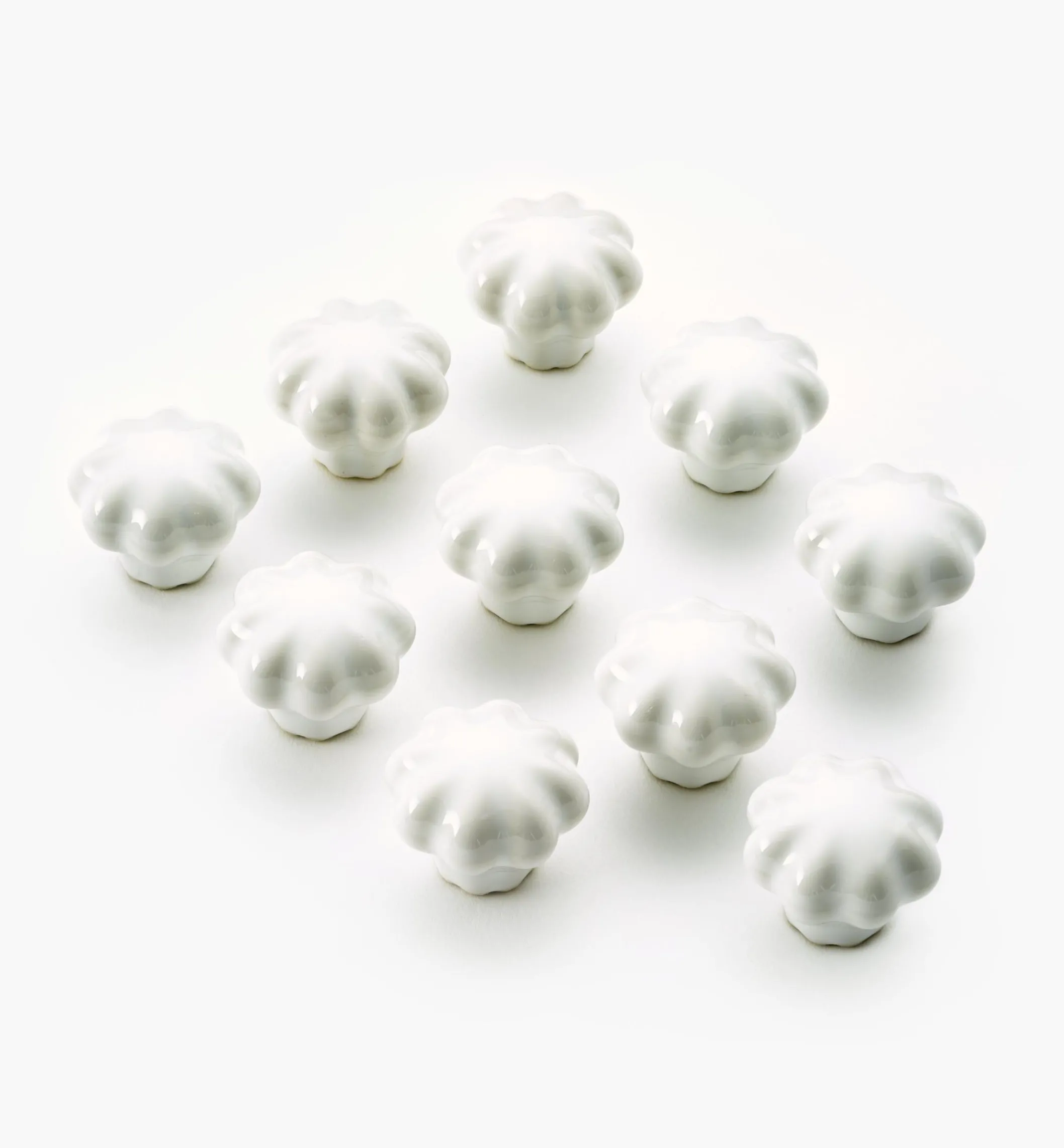 Ceramic Embossed Shell Knobs
