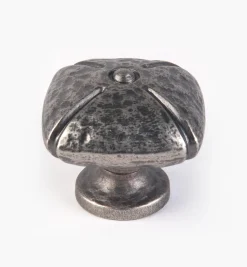 Classic Siena Square Knob