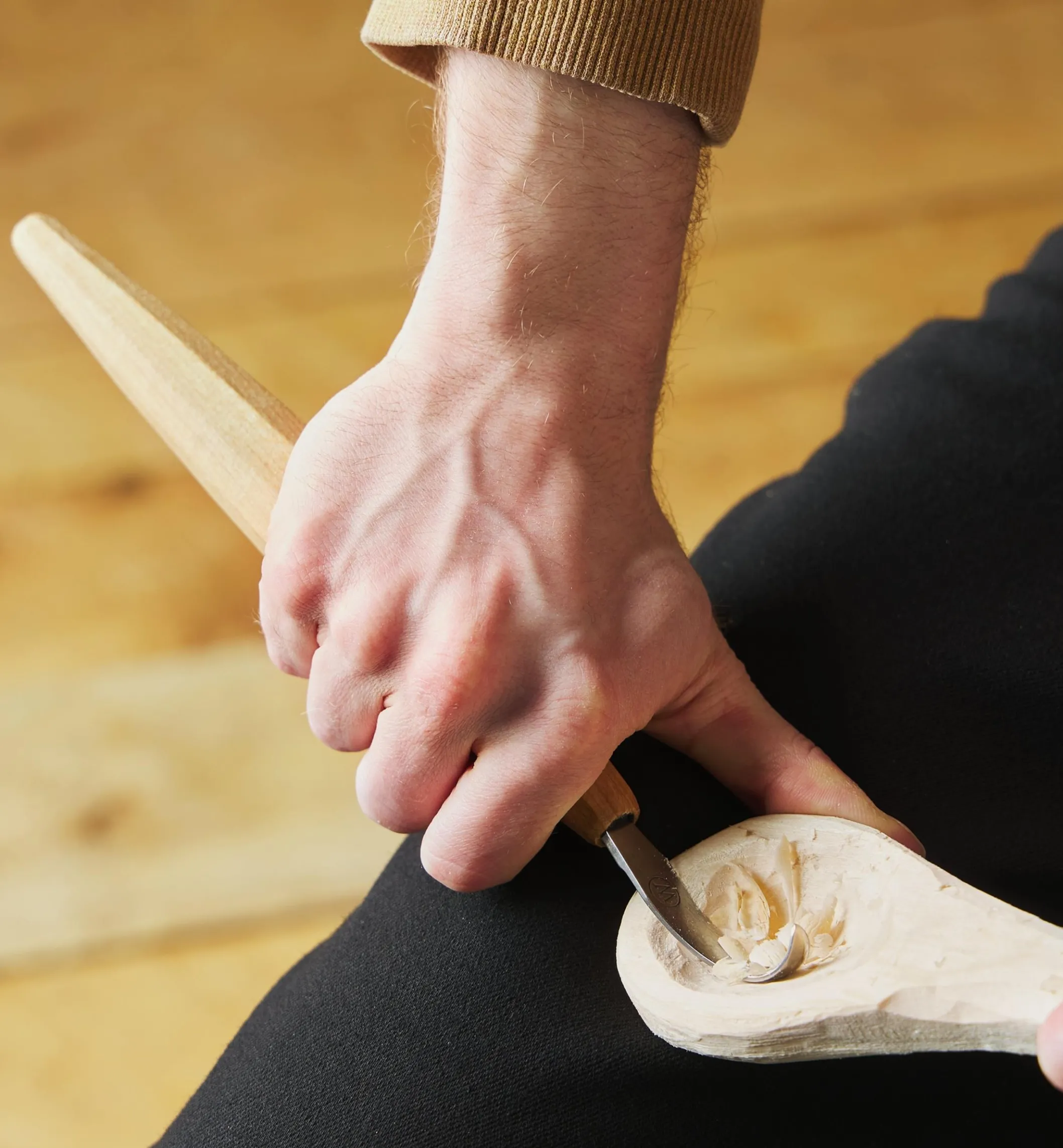 Compound-Curve Spoon Knife