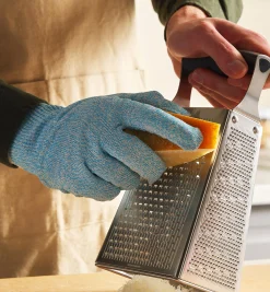 Cut-Resistant Kitchen Glove