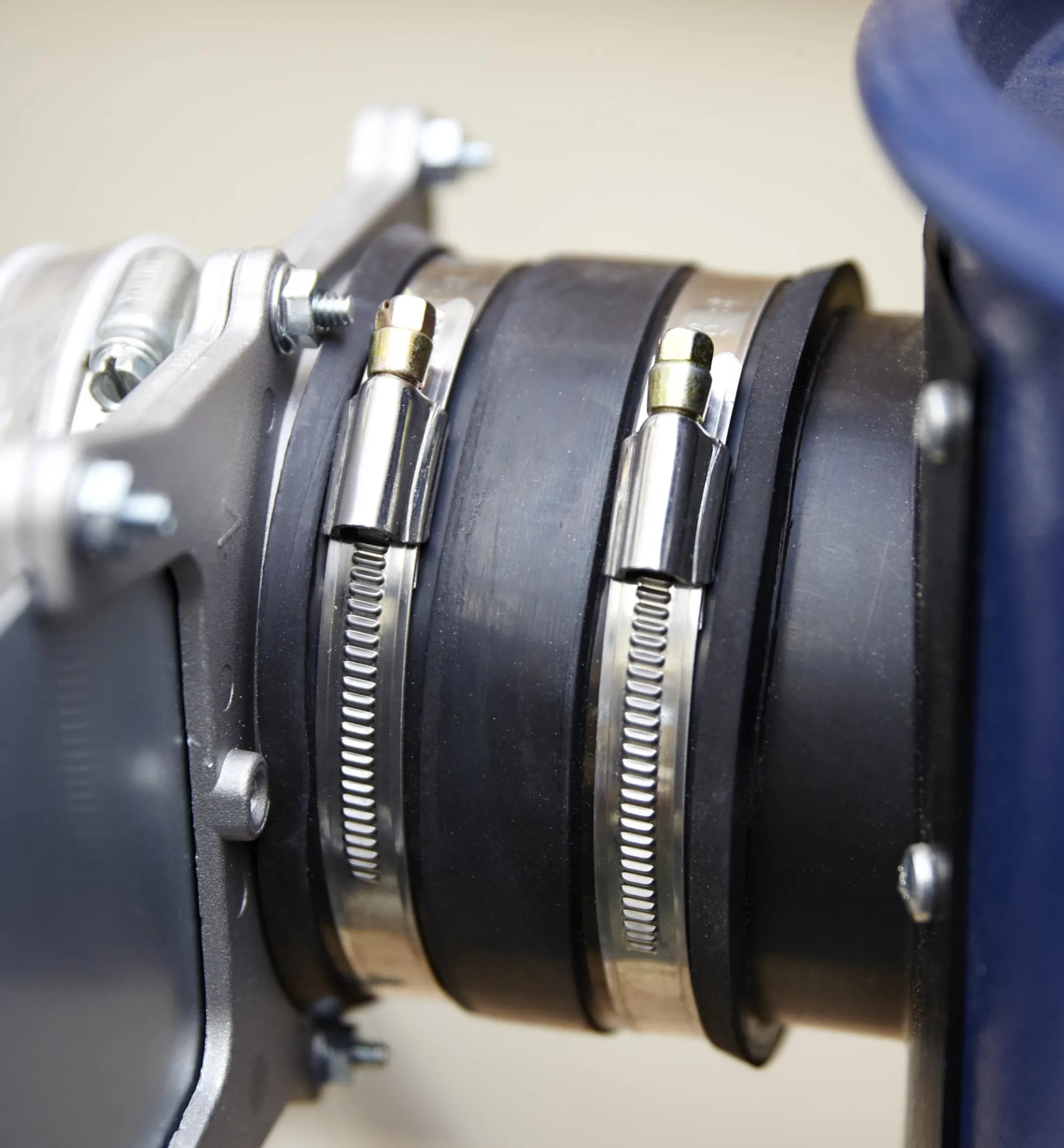 Flexible Dust Collection Couplers