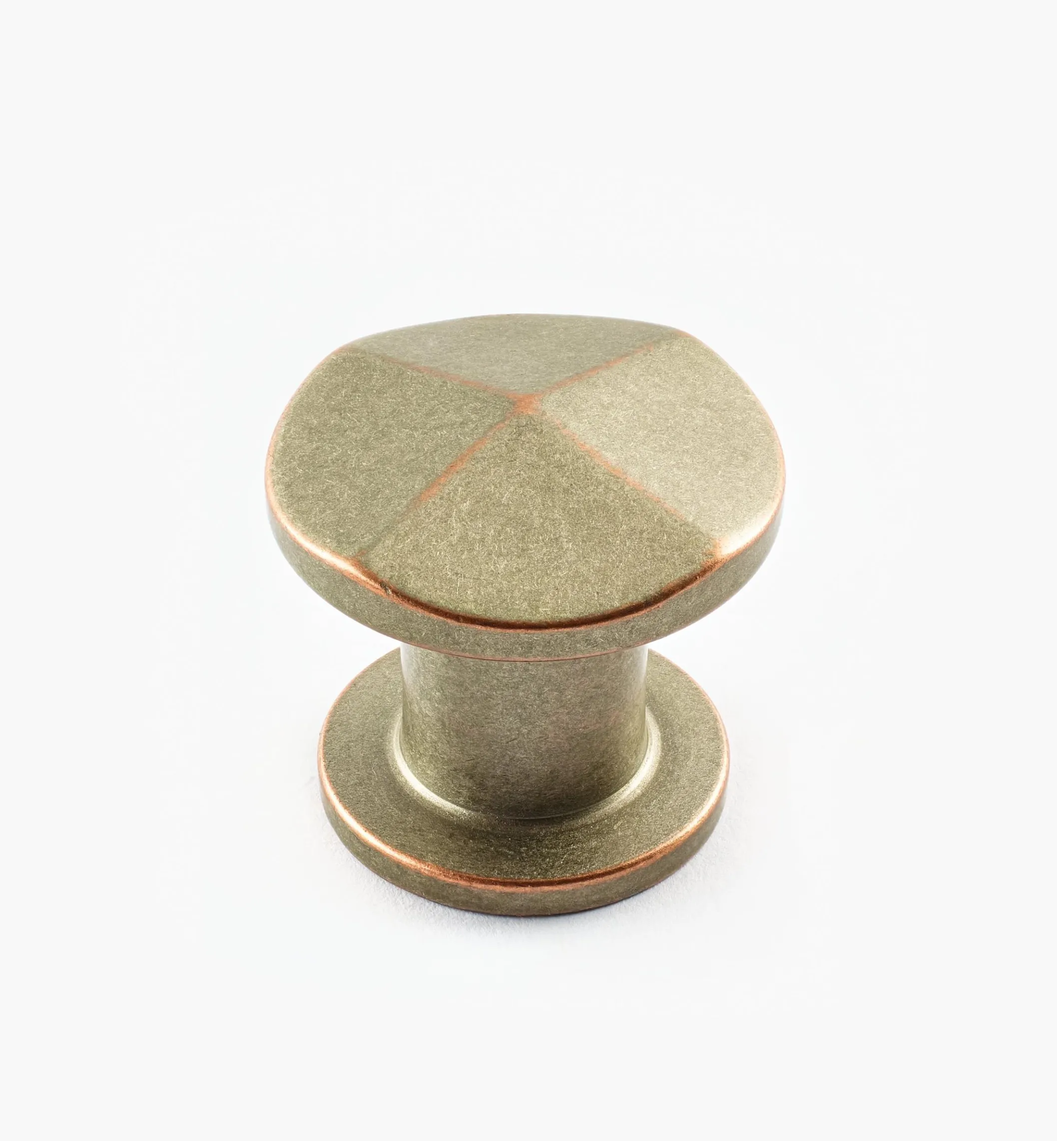 Galleria Pyramidal Knob