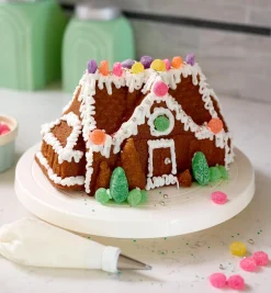 Gingerbread House Bundt Pan