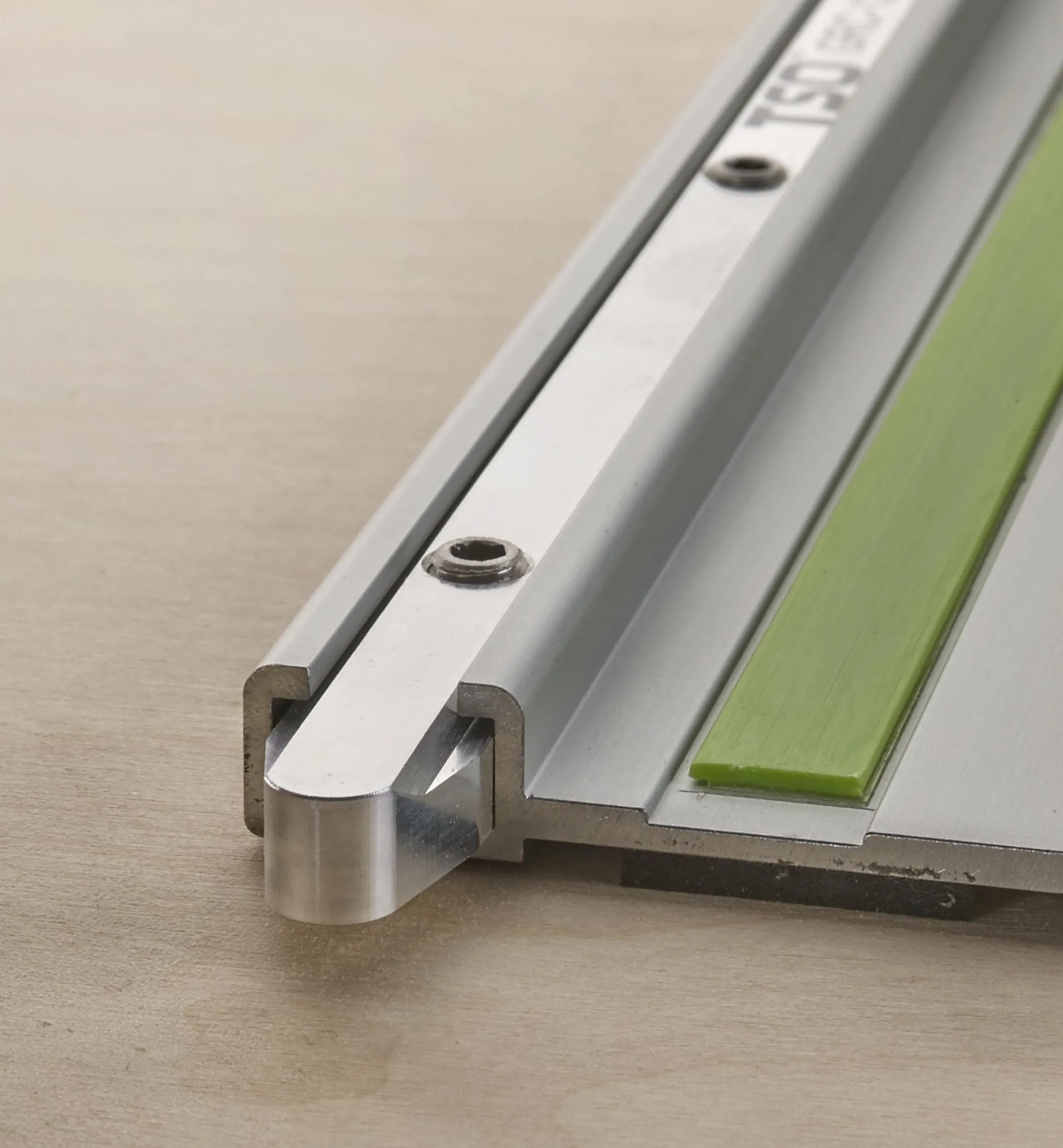 GRC-12 Self-Aligning Guide Rail Connectors