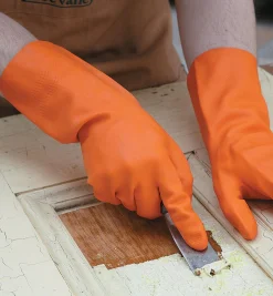 Heavy-Duty Latex Gloves