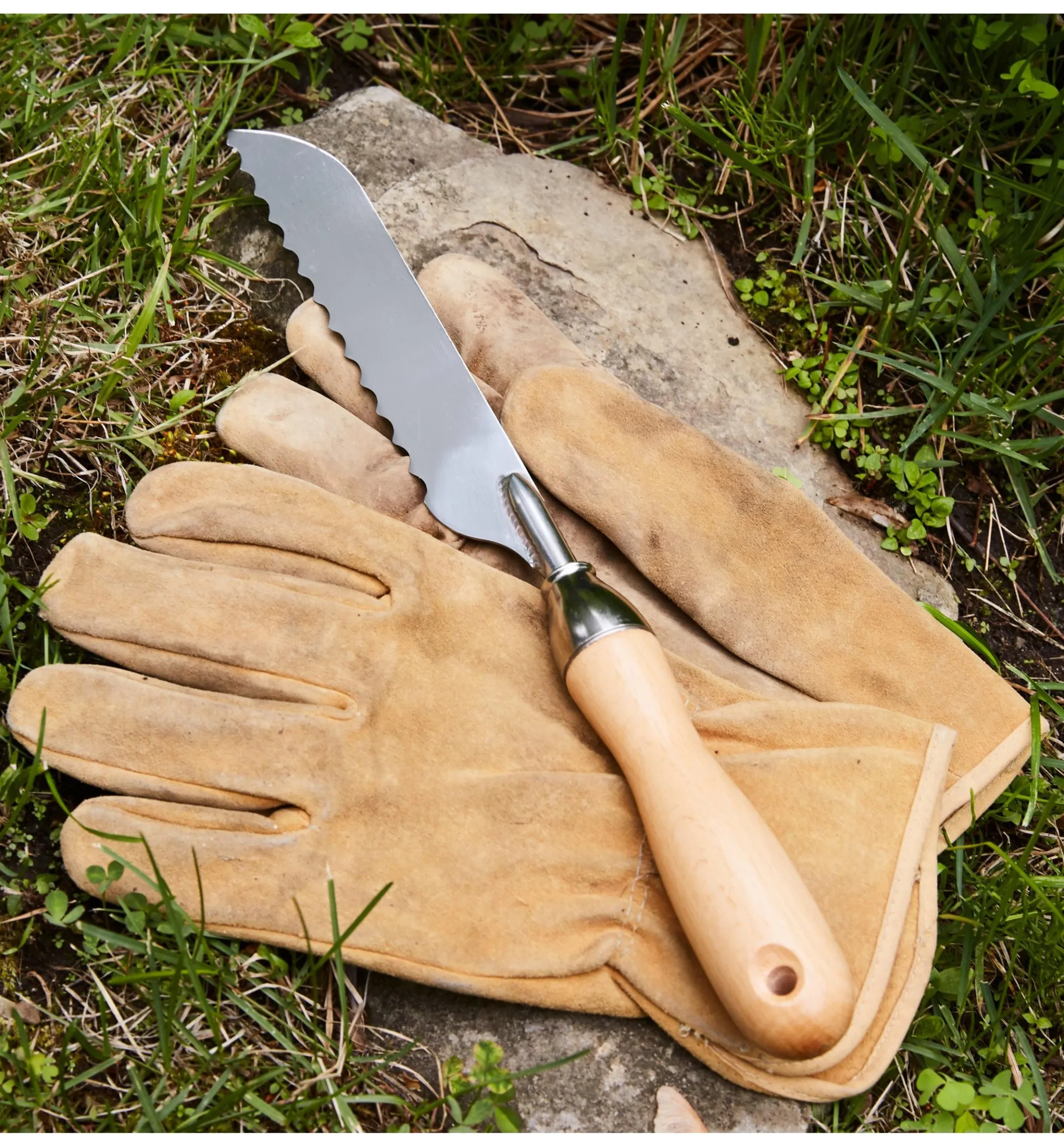 Lee Valley Sod Knife