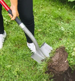 Long-Handled Round-Point Shovel