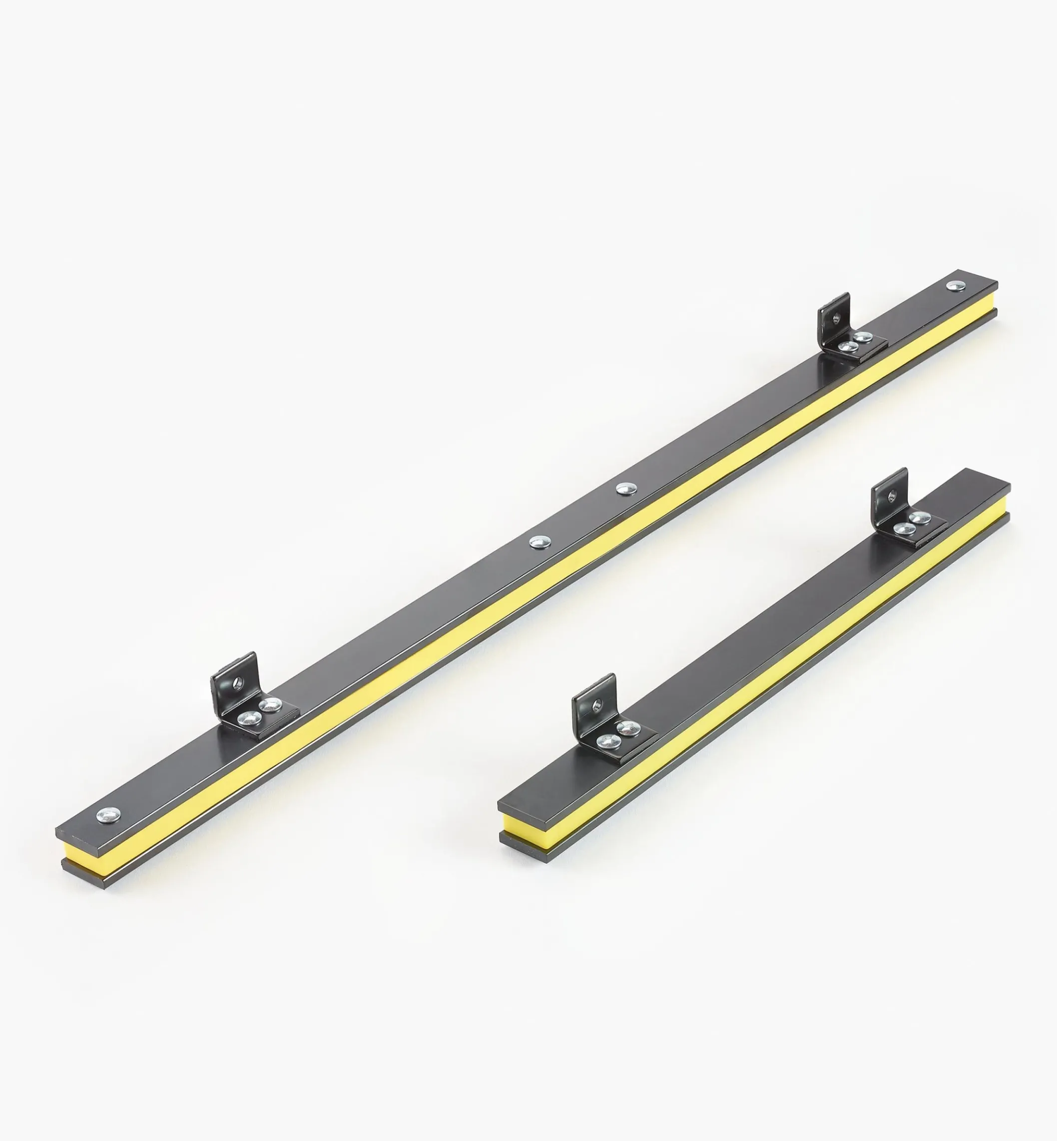 Magnetic Tool Bars For The Shop