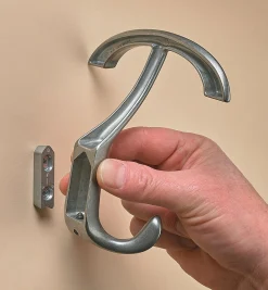 Novecentro Triple Hook