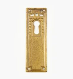 Pierced Vertical Plate Escutcheon