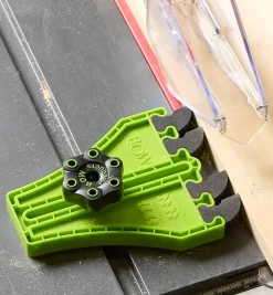 Portable Saw Featherboard