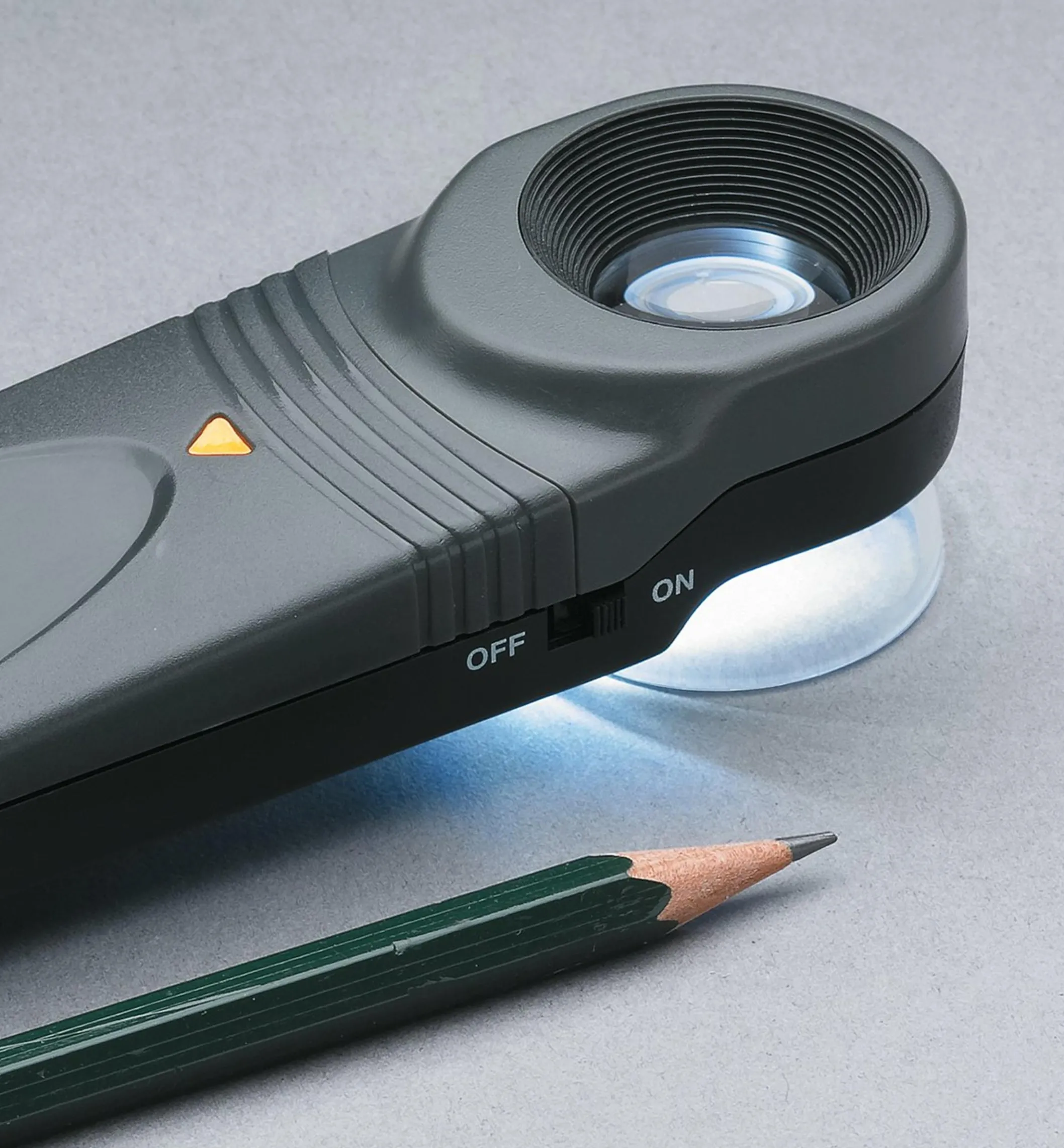 15-Power Lighted Loupe