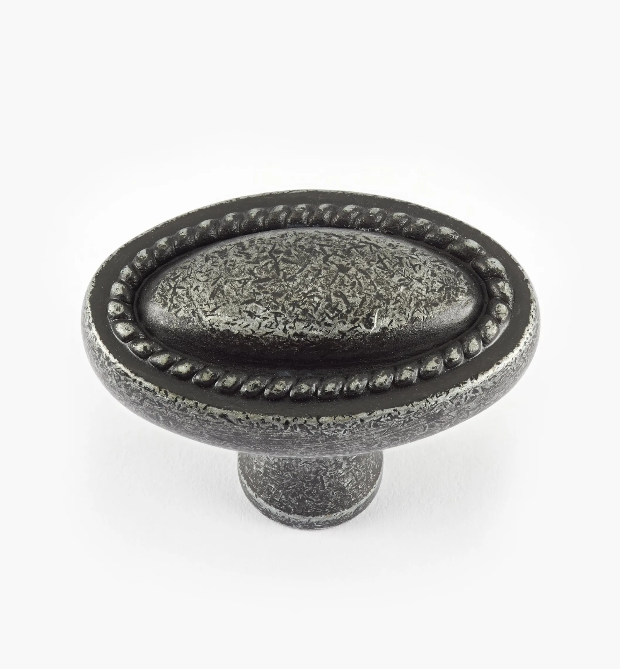 Rope-Edged Oval Knob