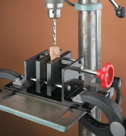 Self-Centering Pen Drilling Vise