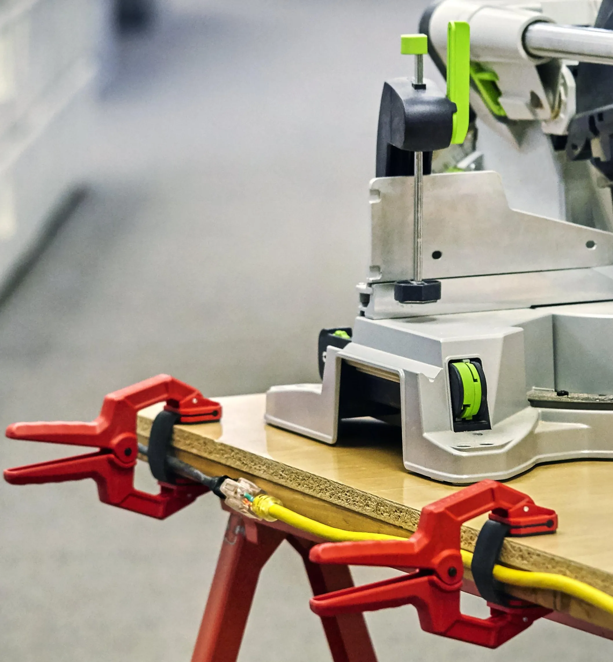 Set Of 8 Edging Clamps