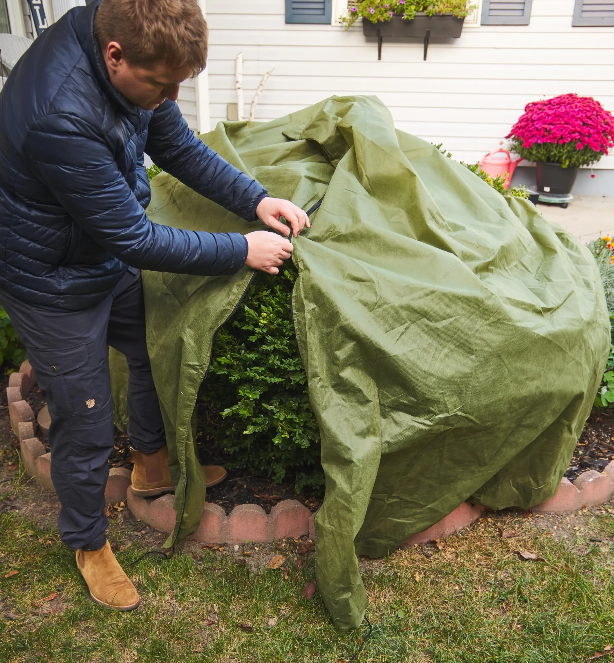 Shrub & Potted Plant Protector