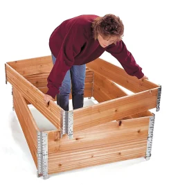 Stacking Corners For Raised-Bed Or Wagon Construction