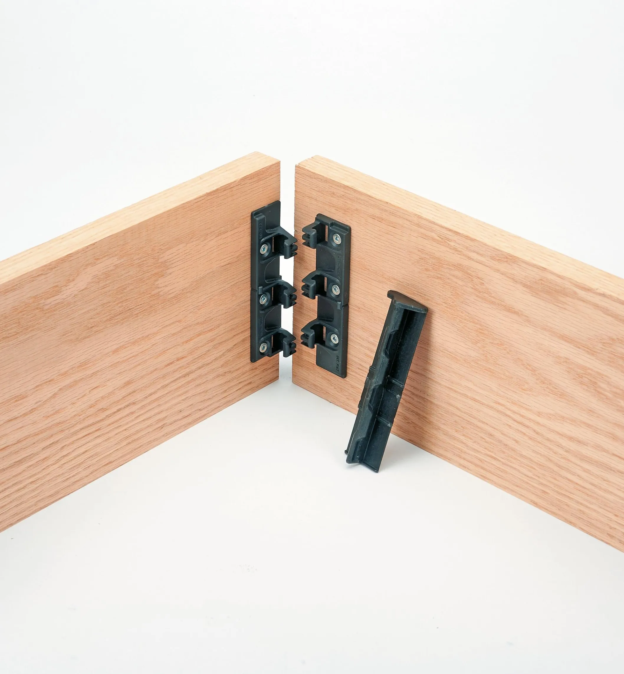 Striplox 90° Panel Connectors