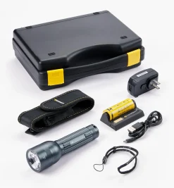 Suprabeam Q7XRS Flashlight