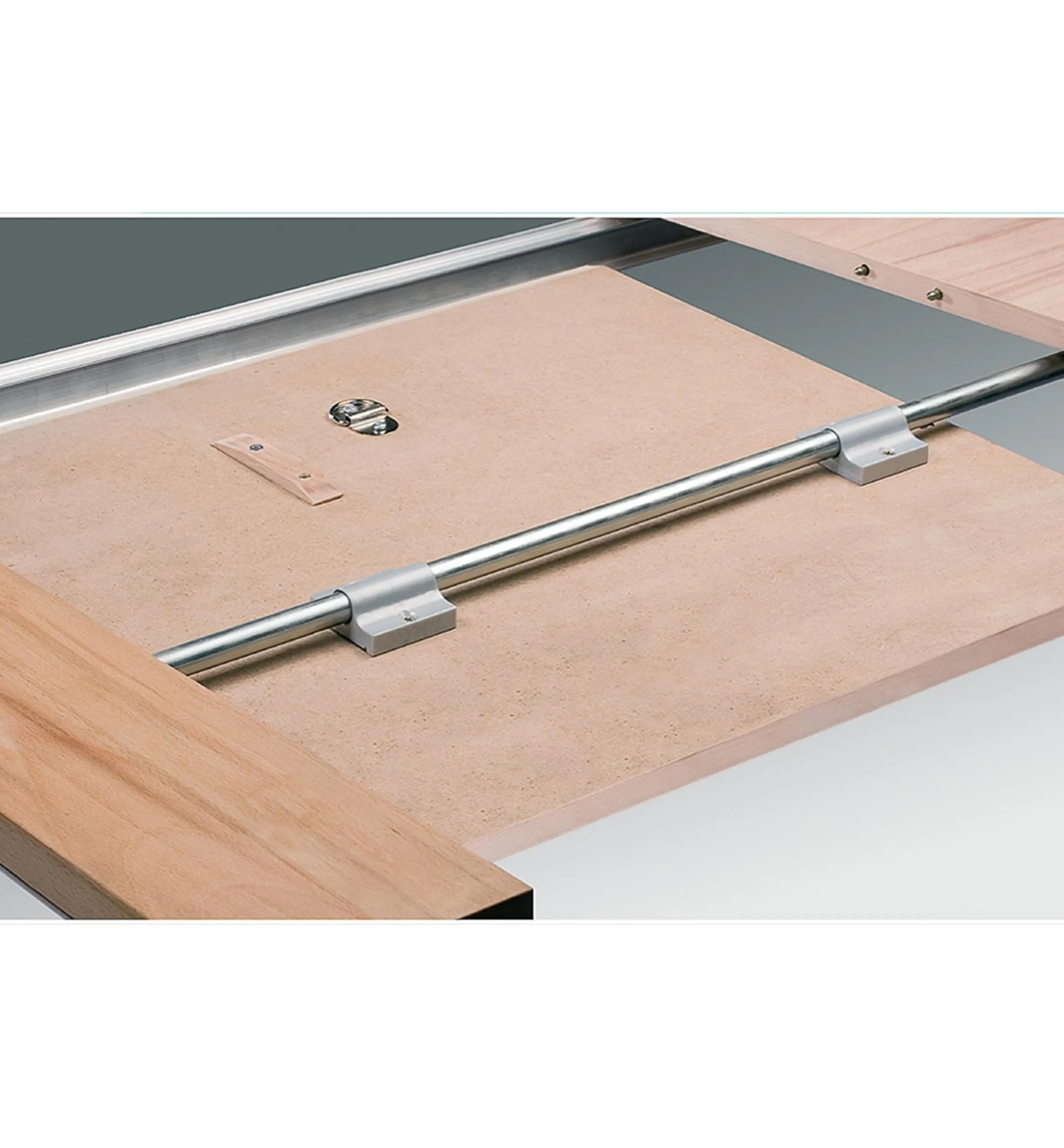 Tube-Hinge Leaf-Mount Mechanism