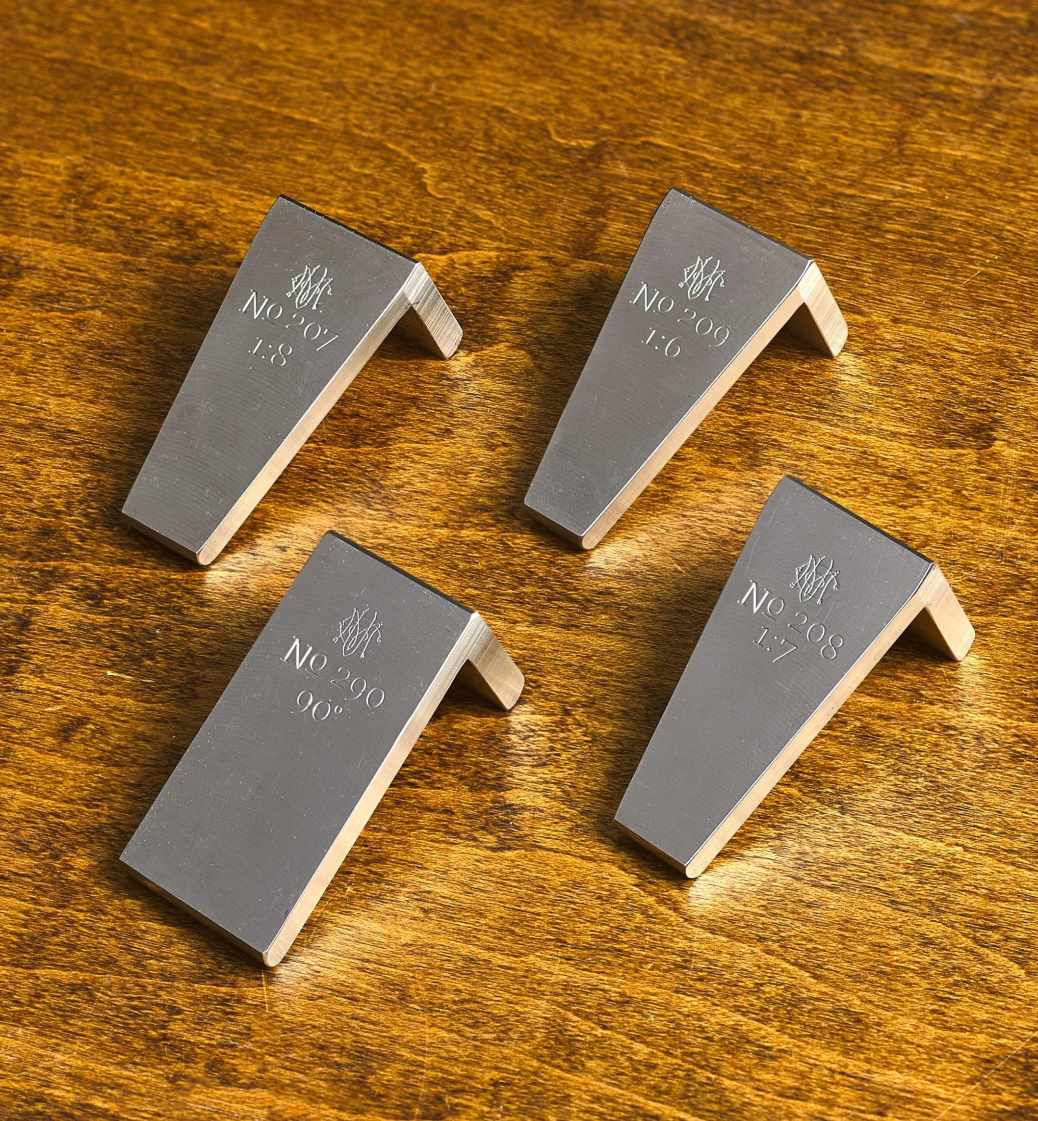 Union Manufacturing Dovetail Markers & Saddle Square