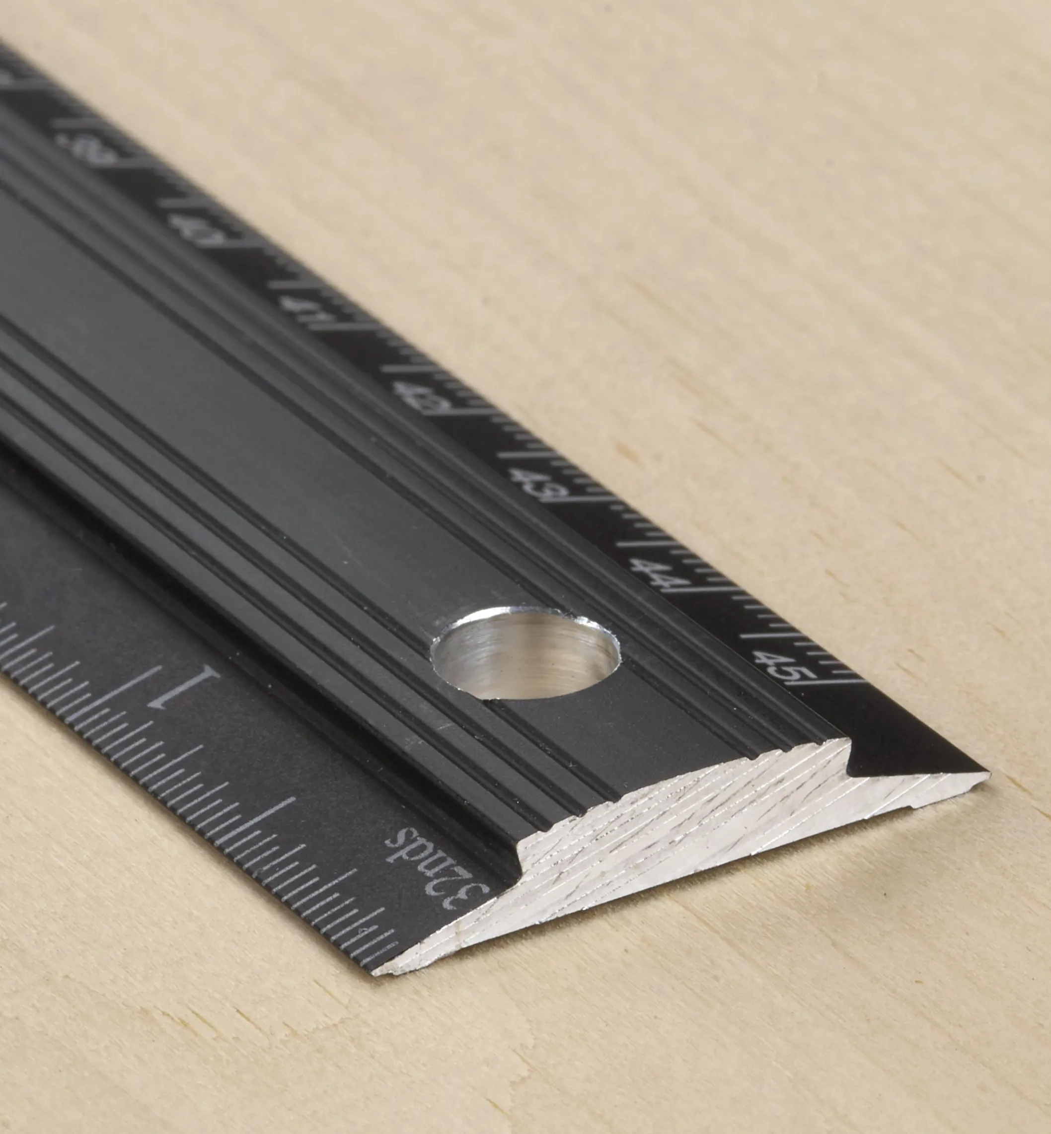 Veritas 18"/450mm Aluminum Bench Rule