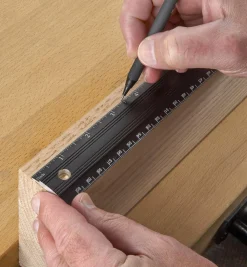 Veritas 24"/600mm Bench Rule