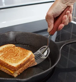 Vintage-Design Slotted Spatula