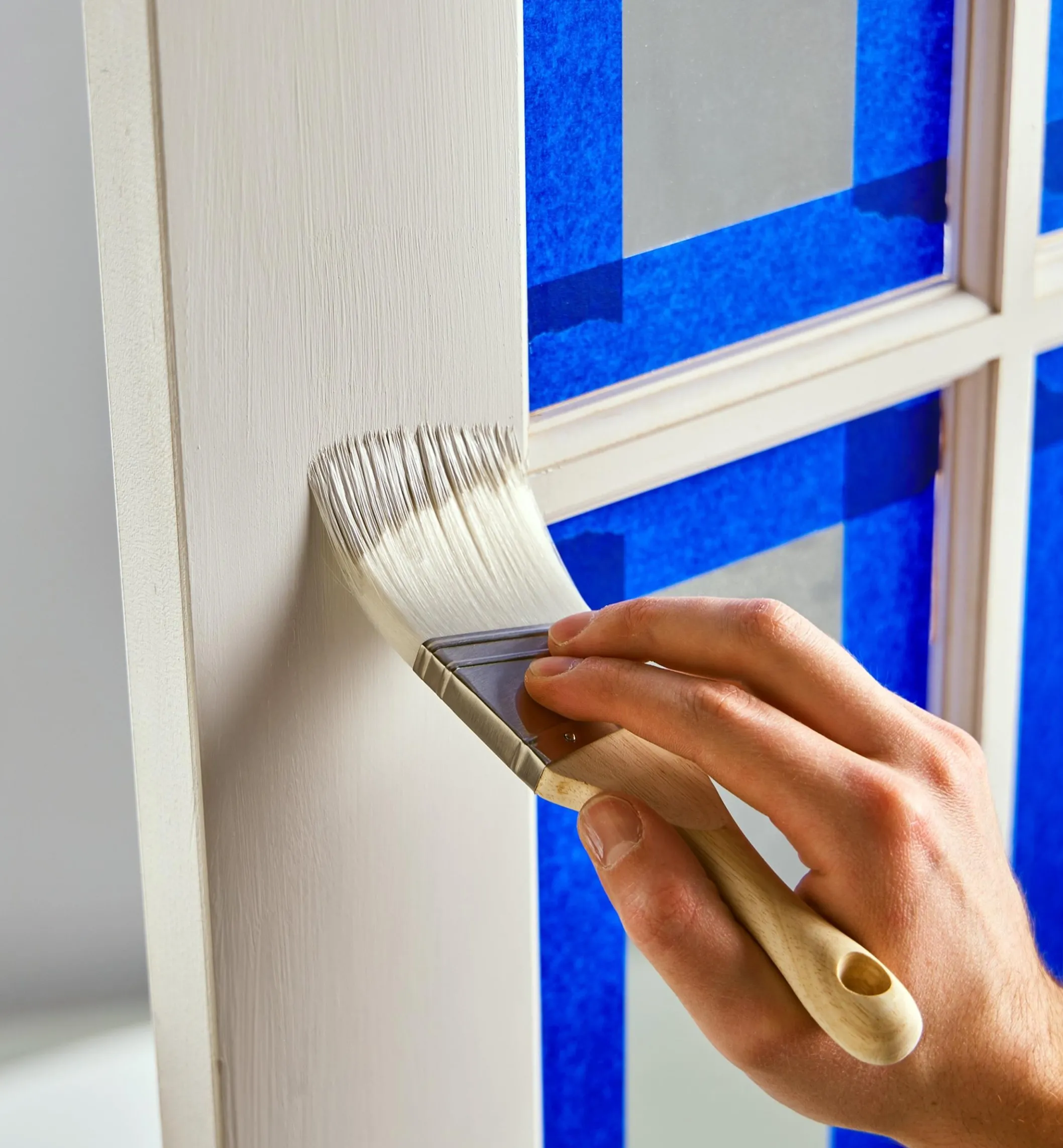 Zibra 2" Angled Stubby-Handle Brush